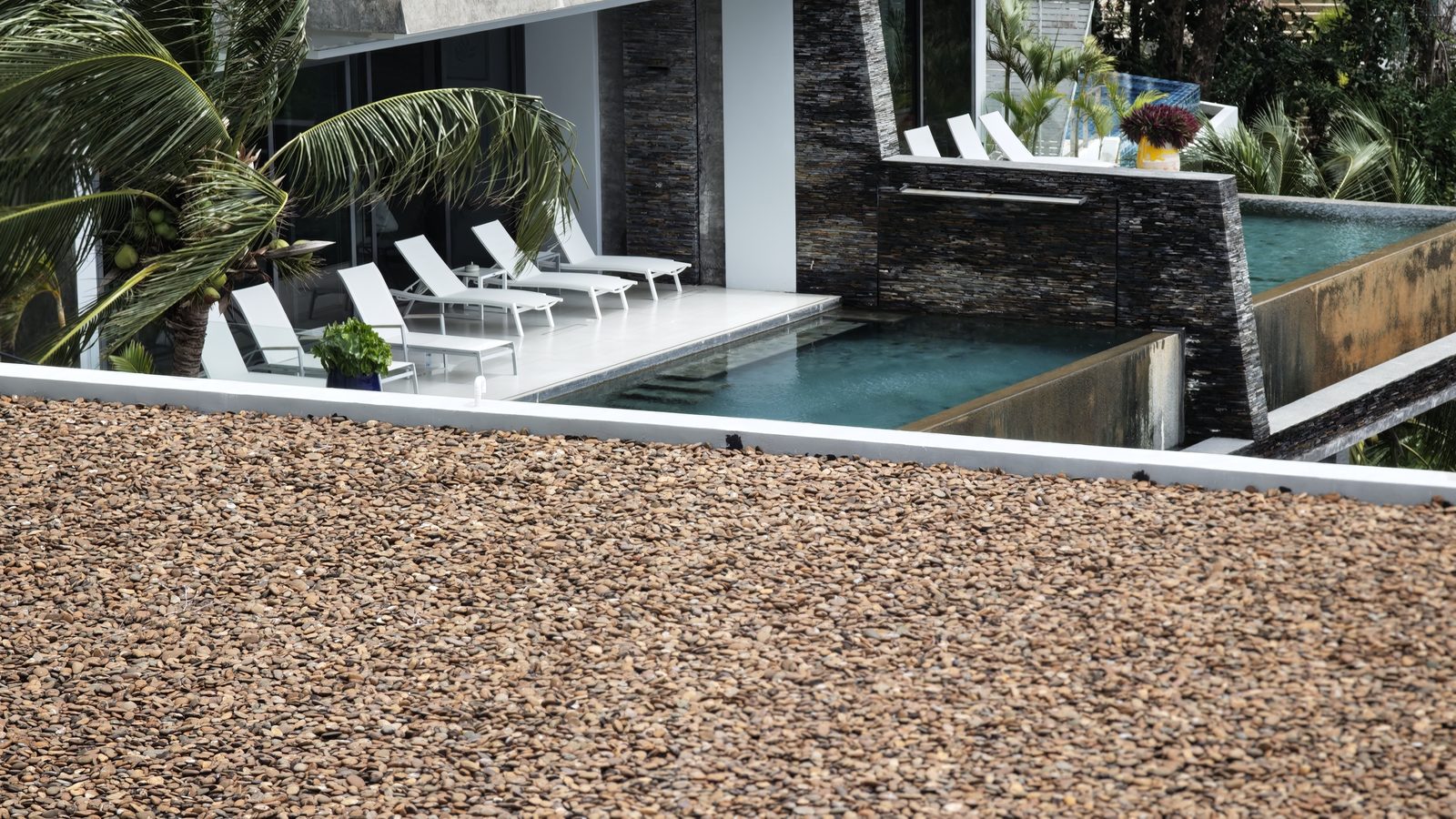 Gravel ballast covering a flat roof